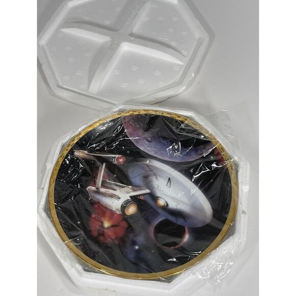 Star Trek Voyagers Collector's Plate 1993 USS‎ Enterprise + Certificate Hamilton - Picture 4 of 9